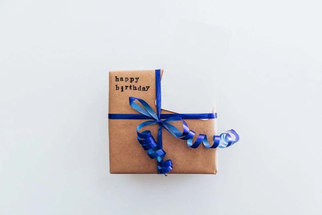 Beste Geschenke zum 21. Geburtstag für Ihre schöne Tochter