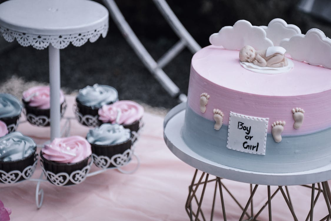 11 Gender-Reveal-Ideen: Diese einzigartigen und lustigen Ideen werden Ihr Publikum überraschen
