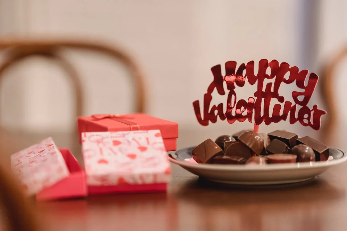 23 Möglichkeiten, Ihr Zuhause zum Valentinstag zu dekorieren