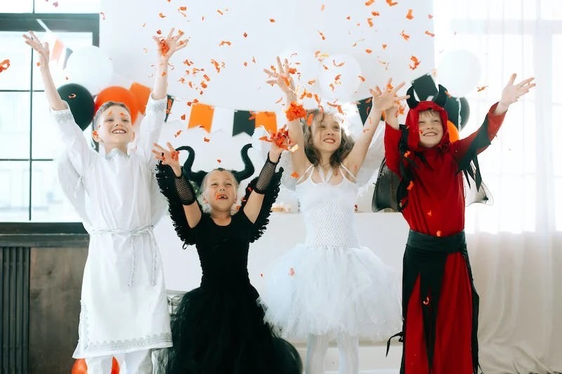 22 Halloween-Party-Dekorationsideen, um die Gäste zu beeindrucken