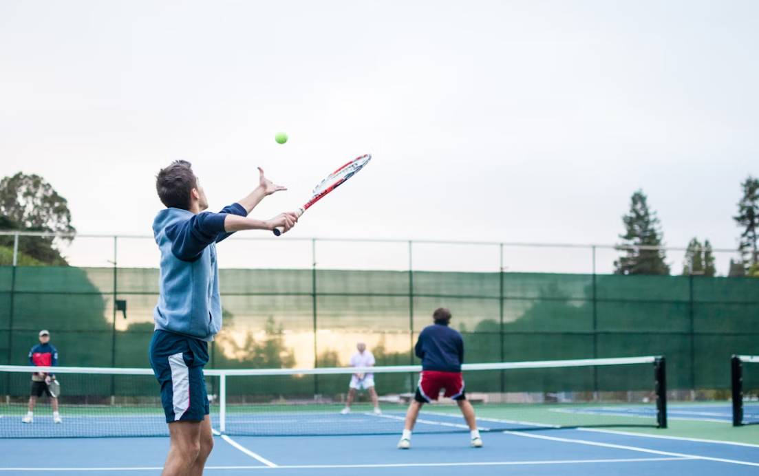 Die besten Geschenkideen für Tennisspieler – persönlich und praktisch